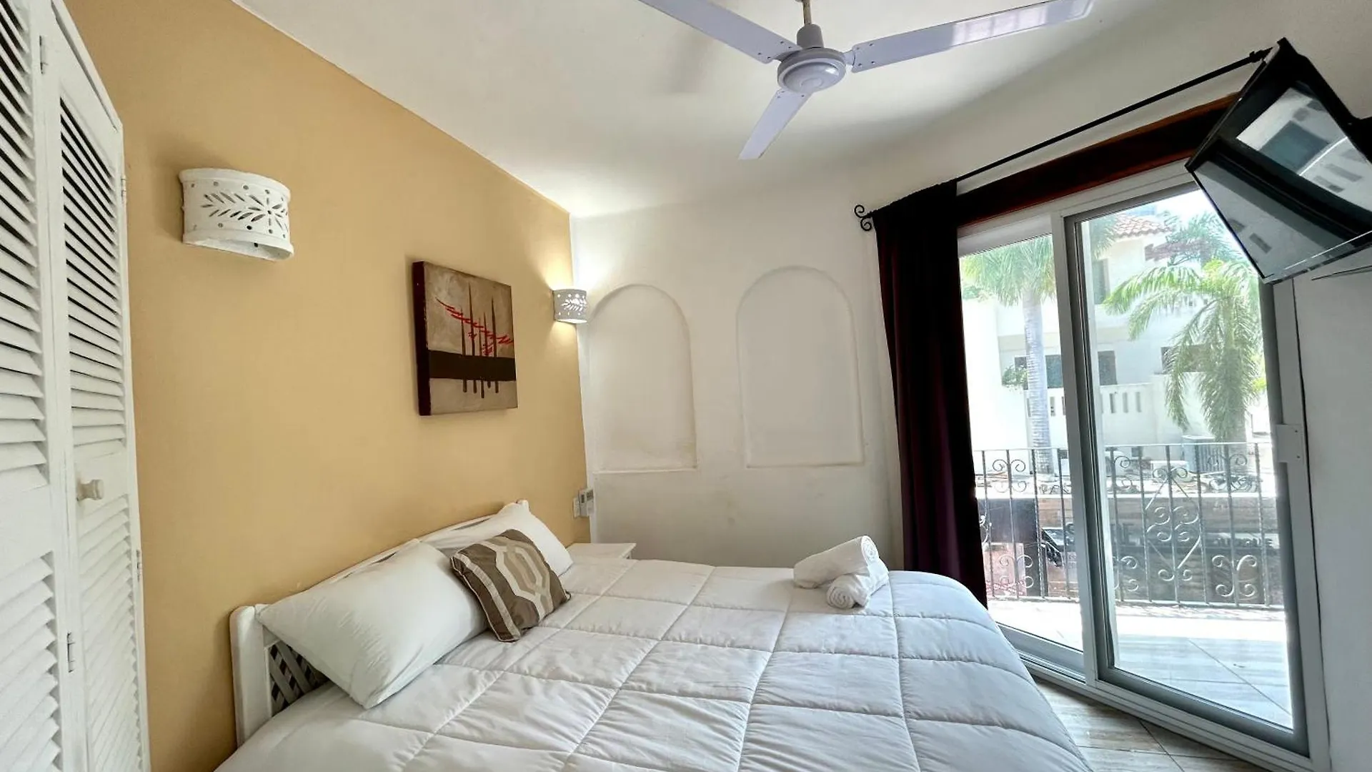Hotel Coco De Mar Quinta Avenida 普拉亚卡门