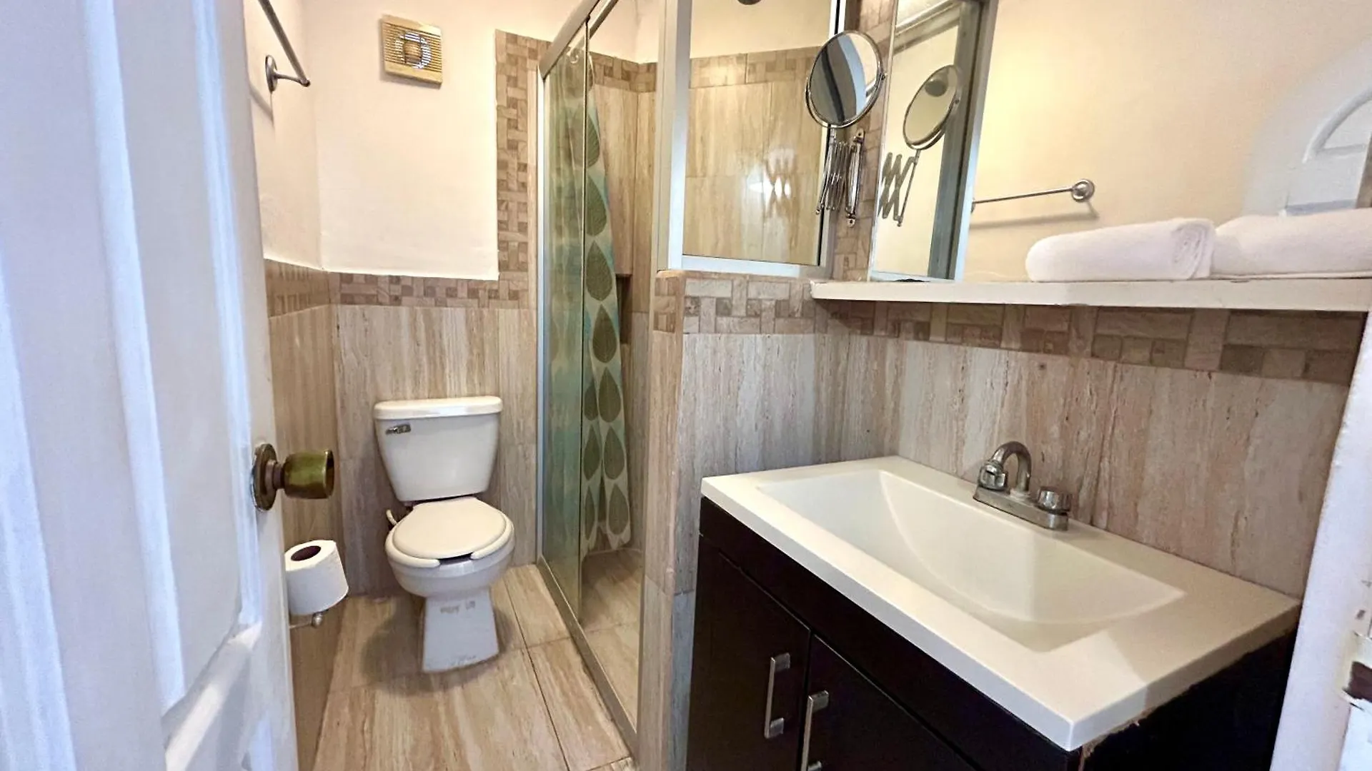 Hotel Coco De Mar Quinta Avenida 普拉亚卡门