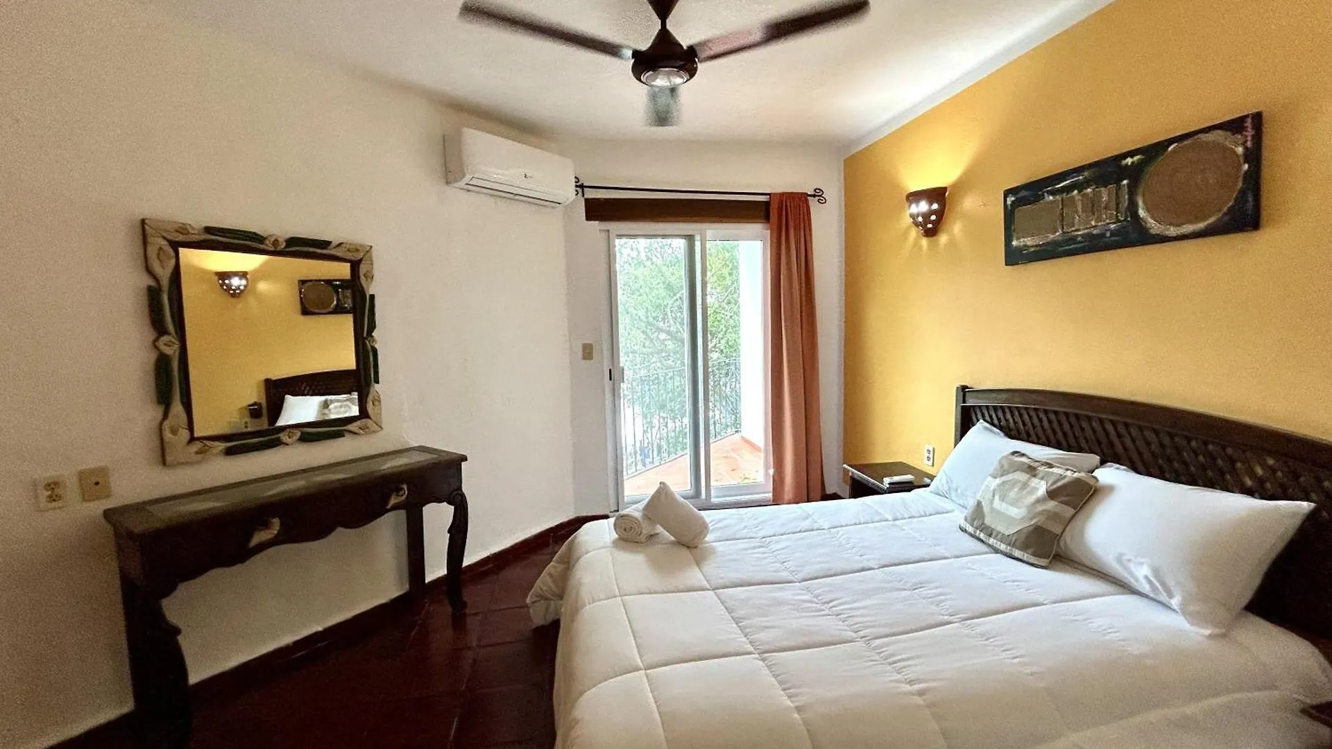 Hotel Coco De Mar Quinta Avenida Playa del Carmen Mexico